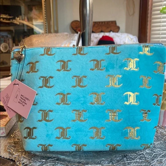 JUICY COUTURE Travel bag! - Picture 1 of 4